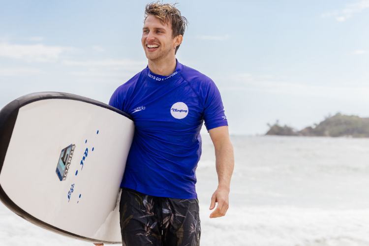 solo - surf lesson (2).png