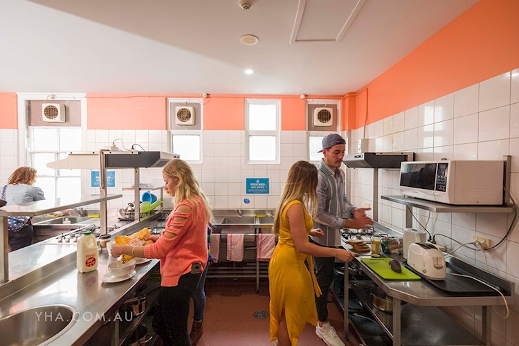 Perth City Yha Fun Central Backpackers Hostel - 